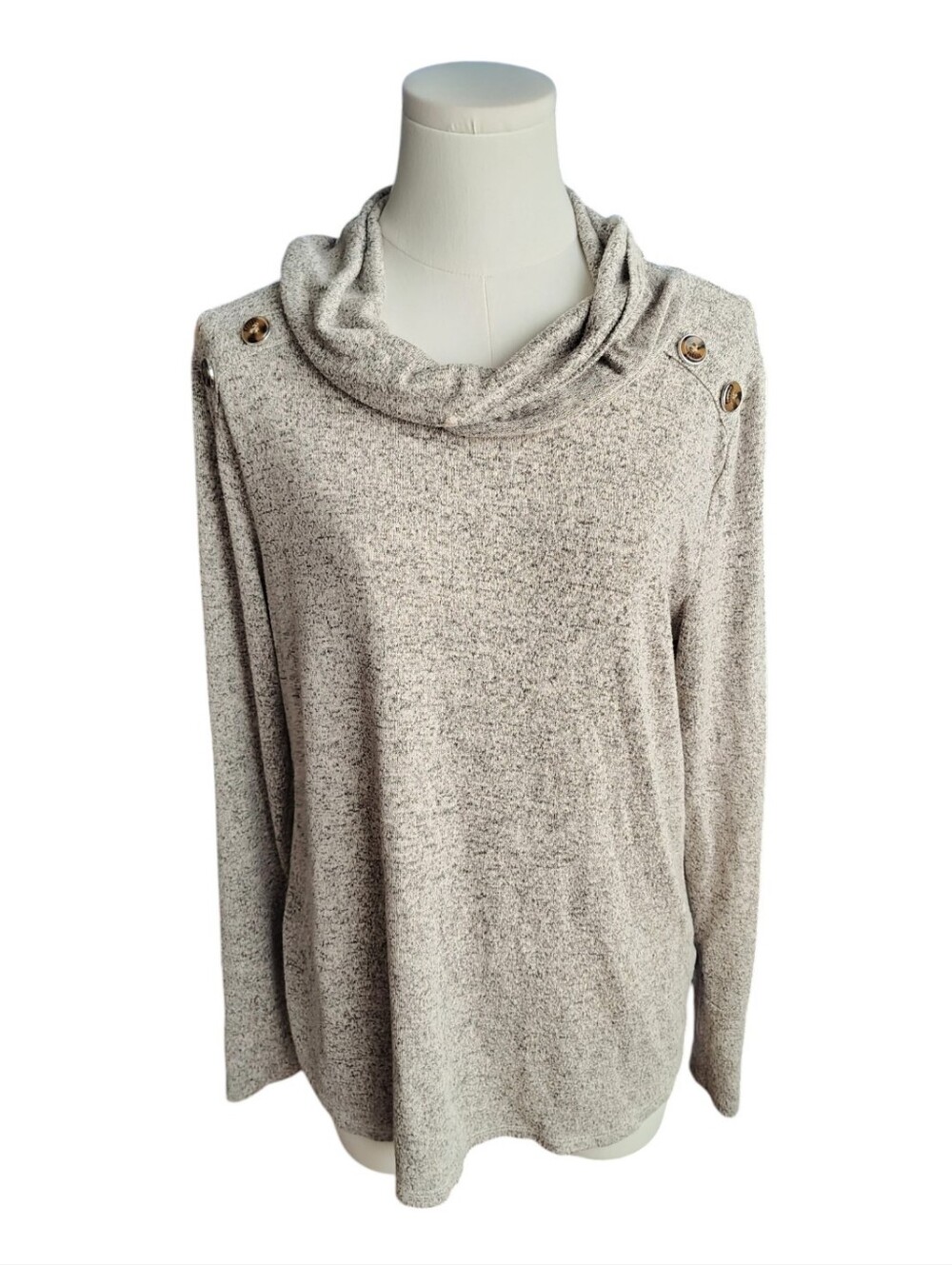 Retrology Soft Lightweight Gray Cowl Neck Sweater With Brown Buttons Size Medium